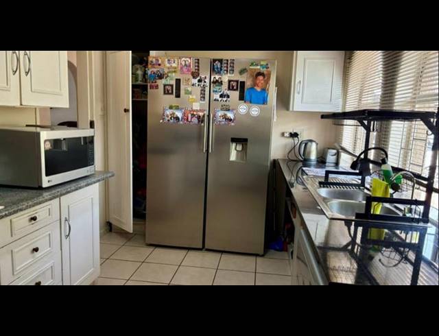 3 BEDROOM HOUSE FOR SALE IN MAYBERRY PARK